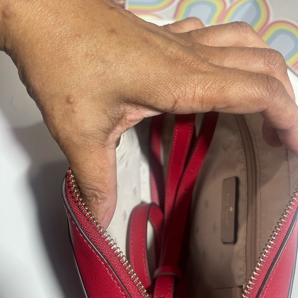 kate spade Vibrant Red Crossbody Bag NWOT - Picture 2 of 4